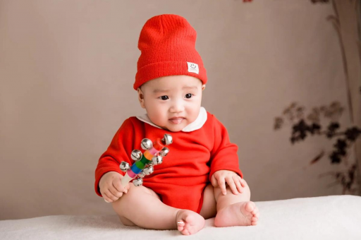 锡林郭勒宝宝睡觉头发出汗 锡林郭勒宝宝睡觉头发出汗